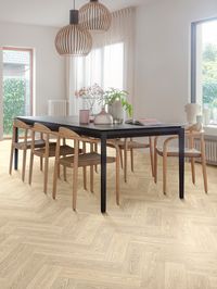 720_Interfloor-Carbon-Wood_Kleur-513_Keuken-met-praktische-PVC-vloer_hedendaags-groot-visgraag-plankdessin